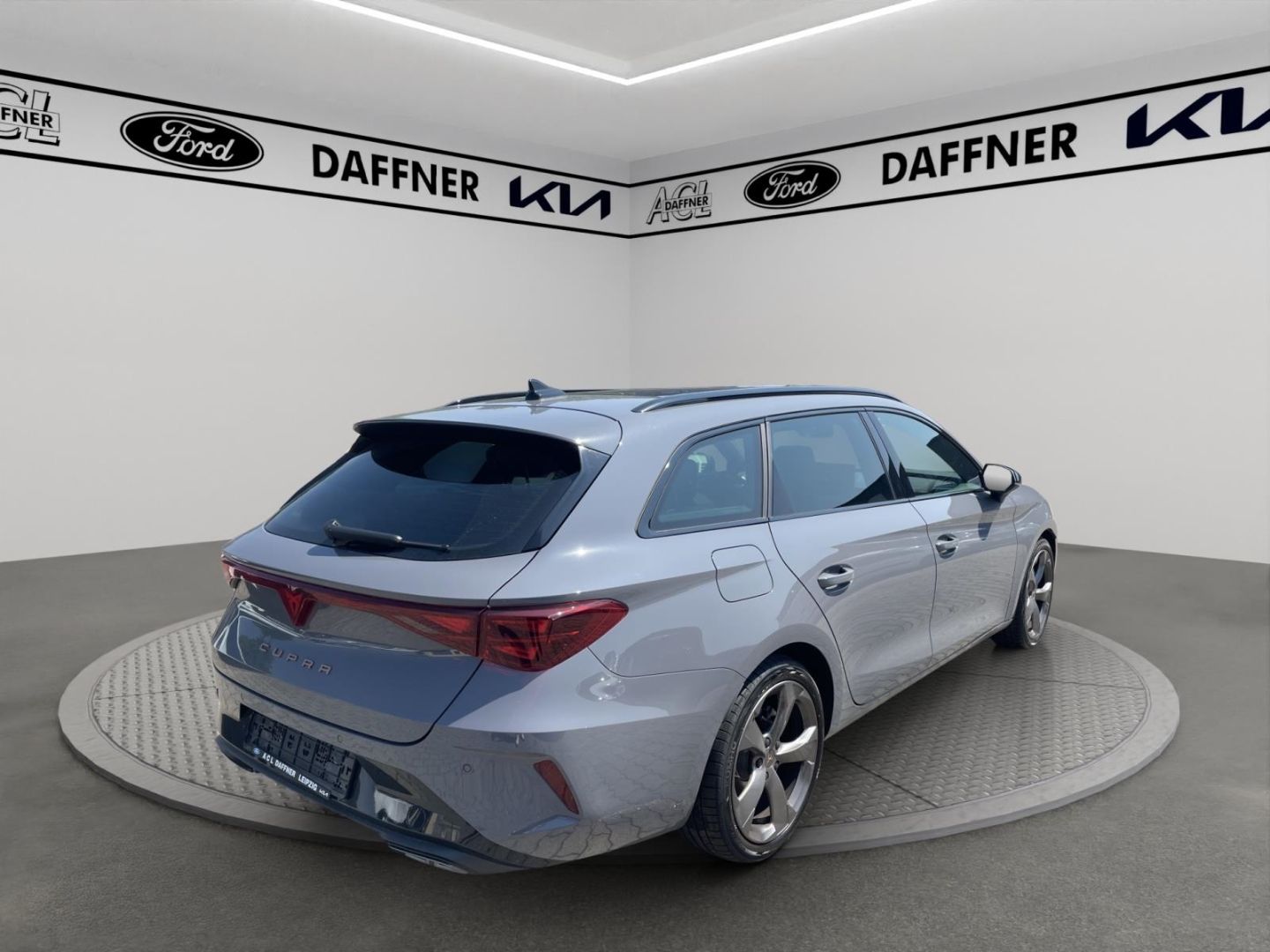 Fahrzeugabbildung CUPRA Leon Sportstourer 2.0 TDI 110 kW El. Panodach Na