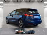 BMW 220i Active Tourer AHK Kamera LED Sitzheizung - BMW 2er Reihe mit Benzin-Antrieb: Van