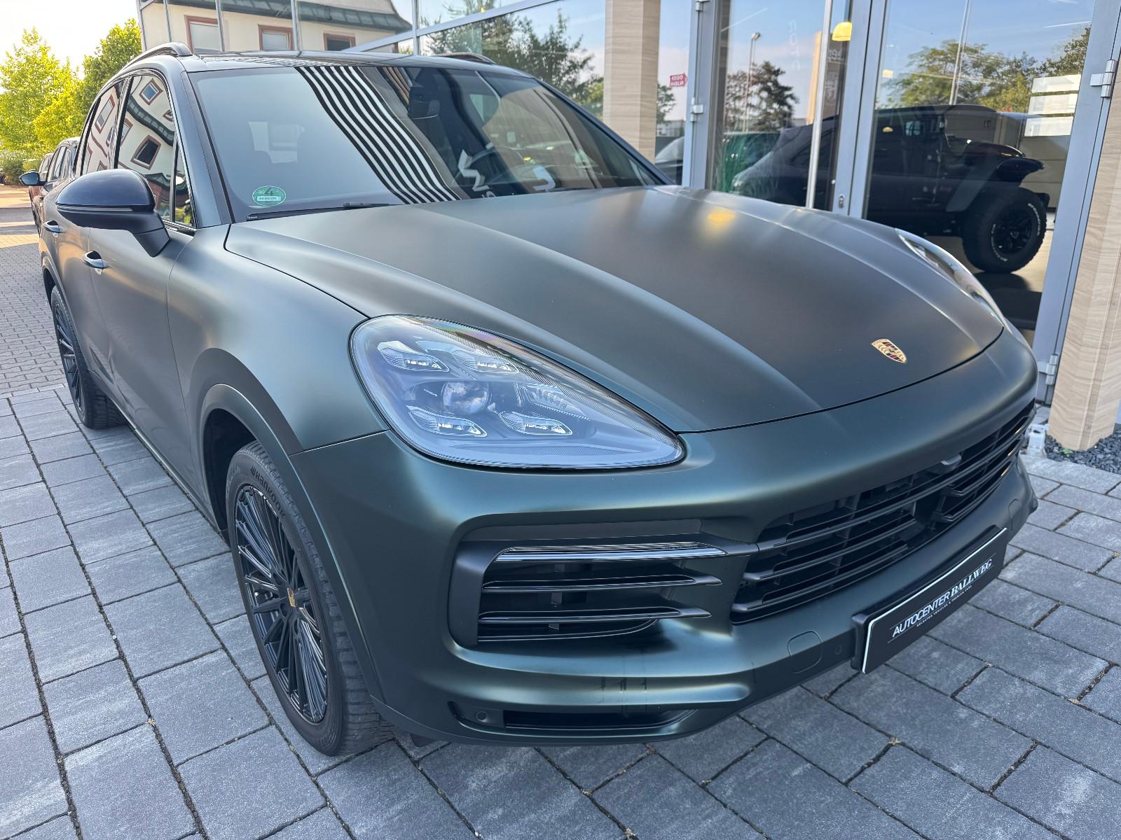 Porsche Cayenne~Leder~Standheizung~Motorklappert