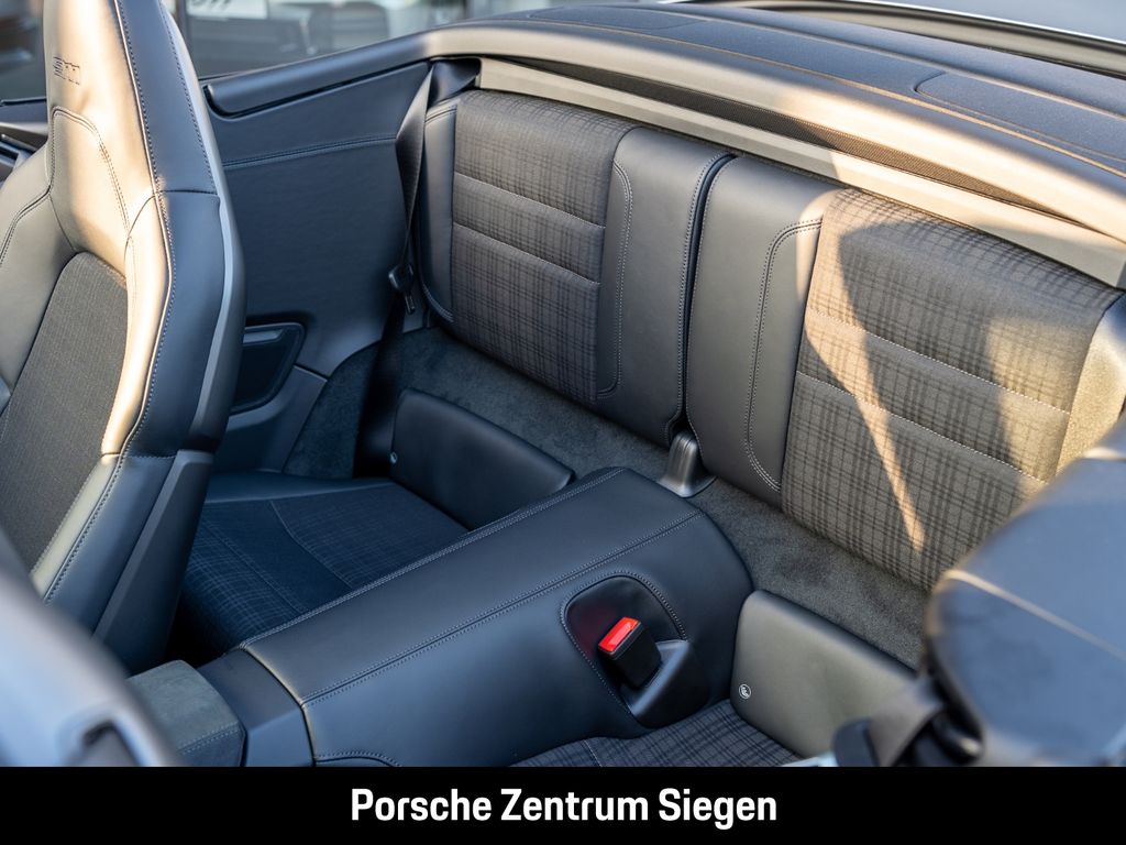 Porsche 992 -2 (911) Carrera T Cabriolet