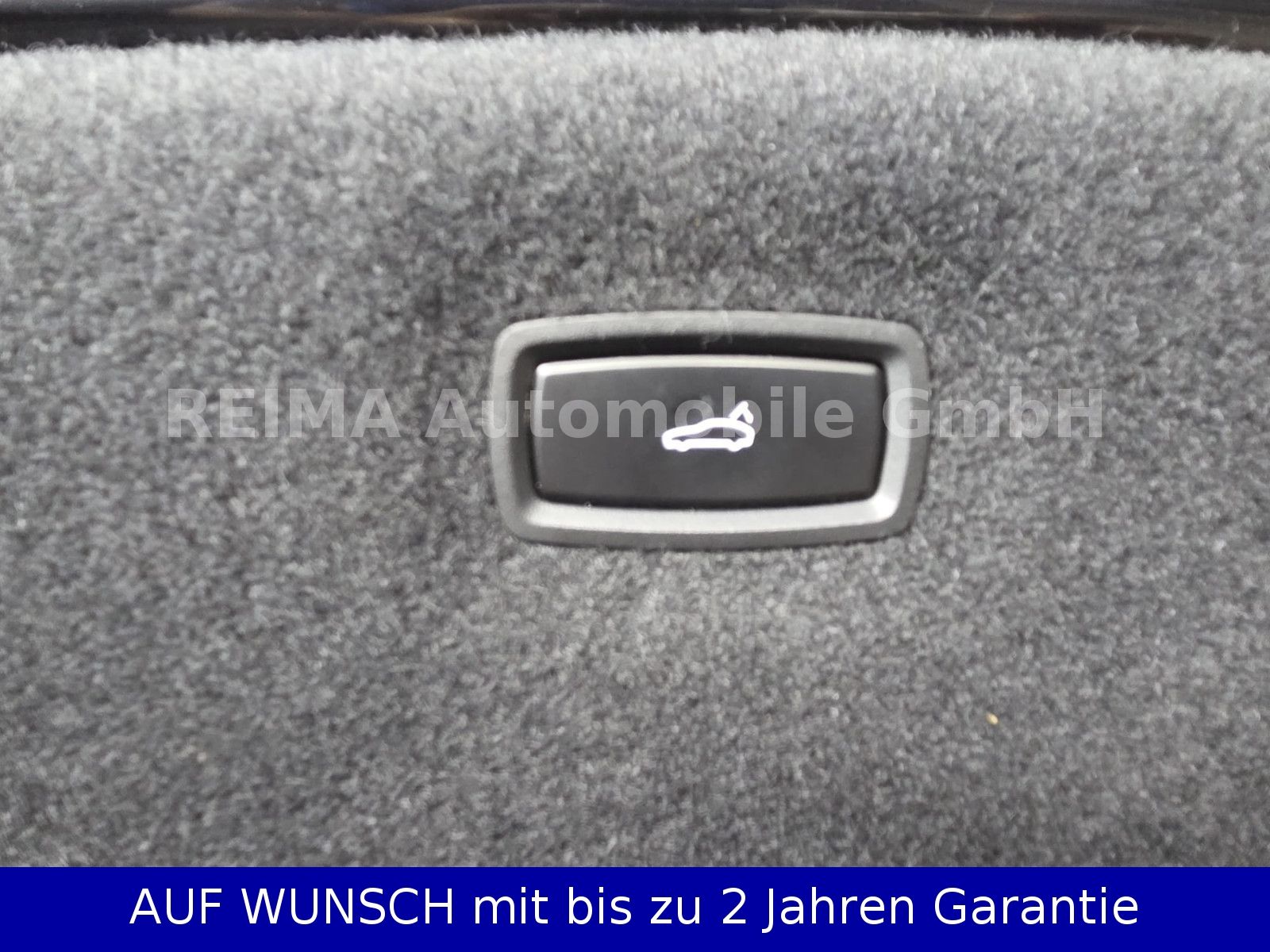 Fahrzeugabbildung Porsche Taycan Performance , Bose, Pano, ACC, LED