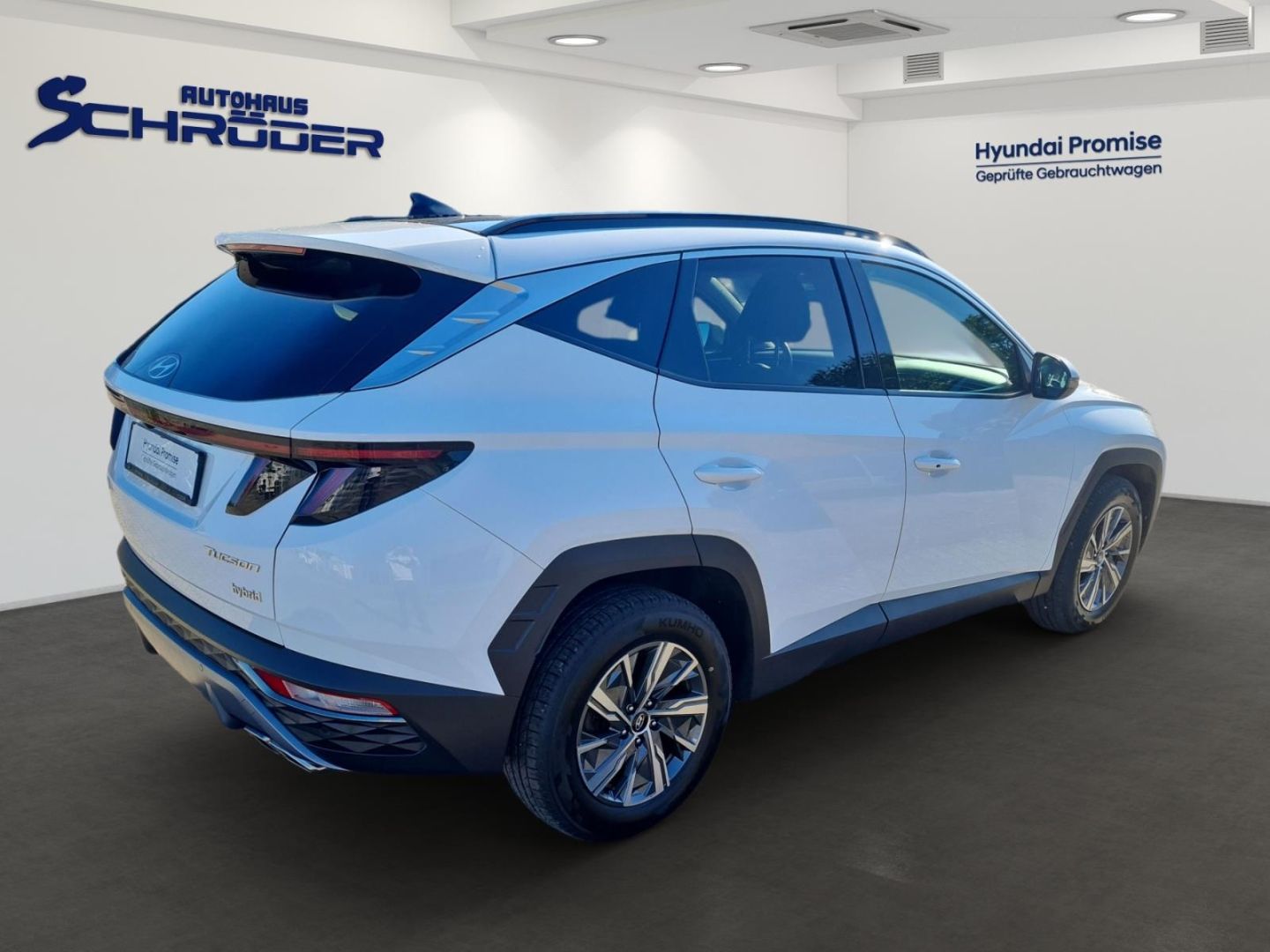 Fahrzeugabbildung Hyundai Tucson Trend NEW Hybrid 1.6 T-GDi 230PS 6-AT 4WD