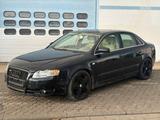 Audi A4 Lim. 3.0 TDI quattro - Audi A4 aus 2004: 3.0