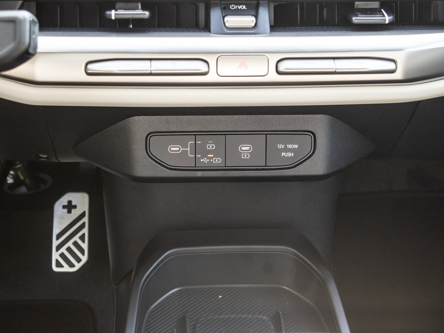 Kia EV4 - Bild 12