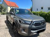 Toyota Hilux Invincible Extra Cab - gebrauchte Toyota Hilux aus dem Jahr 2023