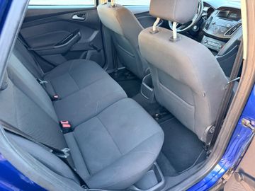 Ford Focus - 10