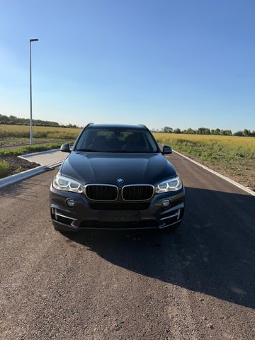 BMW X5 xDrive 30 d - Nettopreis nur 14.285€