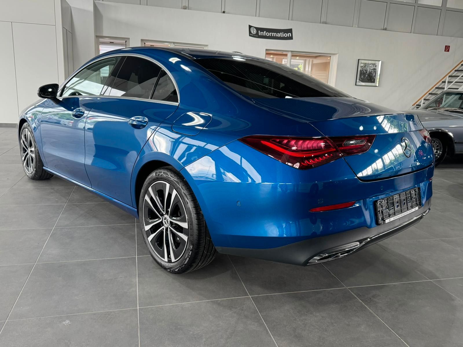 Mercedes-Benz CLA 200 d Navi Leder Kamera 1.Hand foto 4