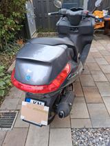 Piaggio X 8 125 - PIAGGIO X8 125