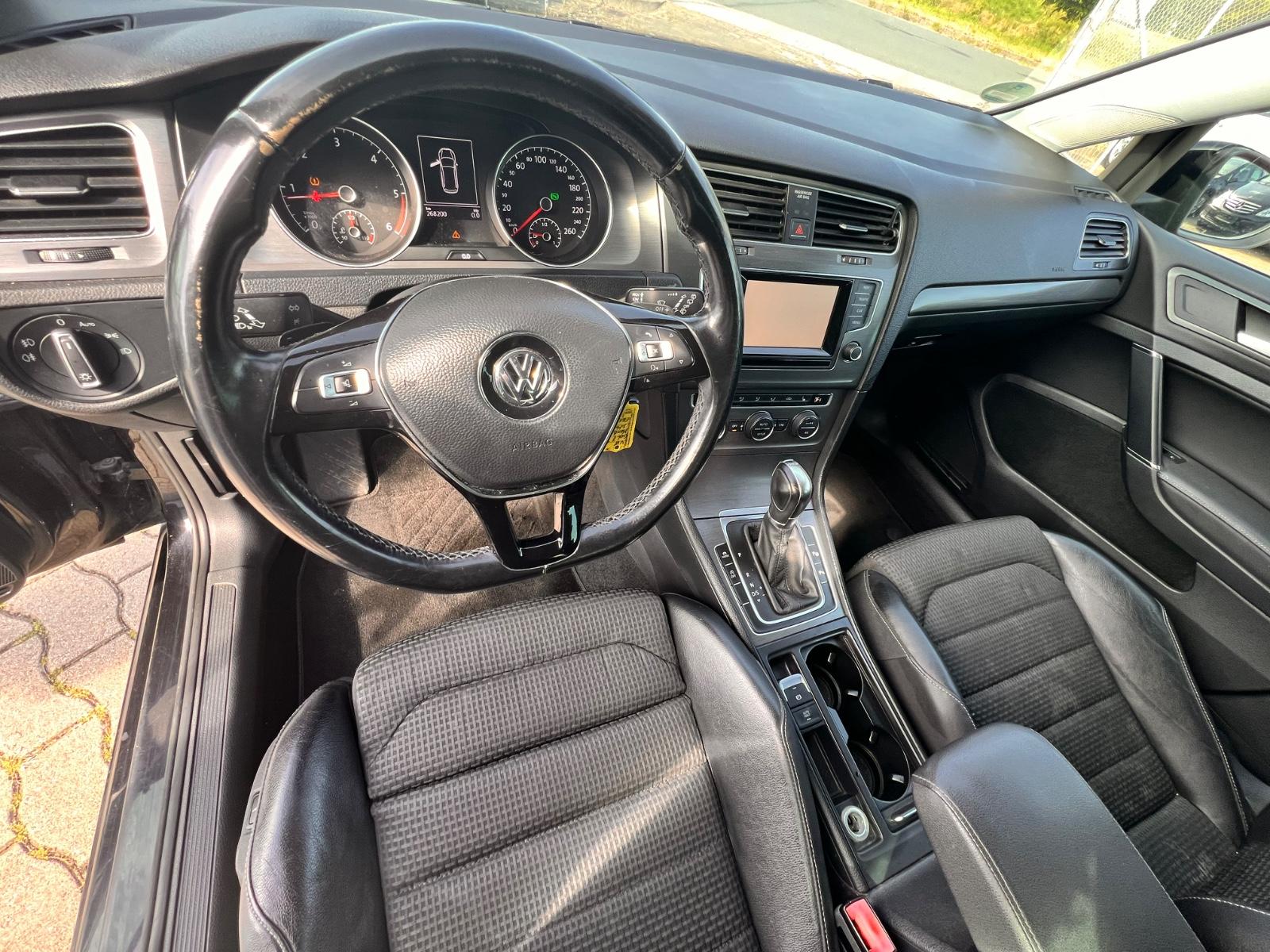 Volkswagen Golf 2013 — photo 22