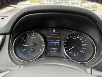 Nissan Qashqai - 12