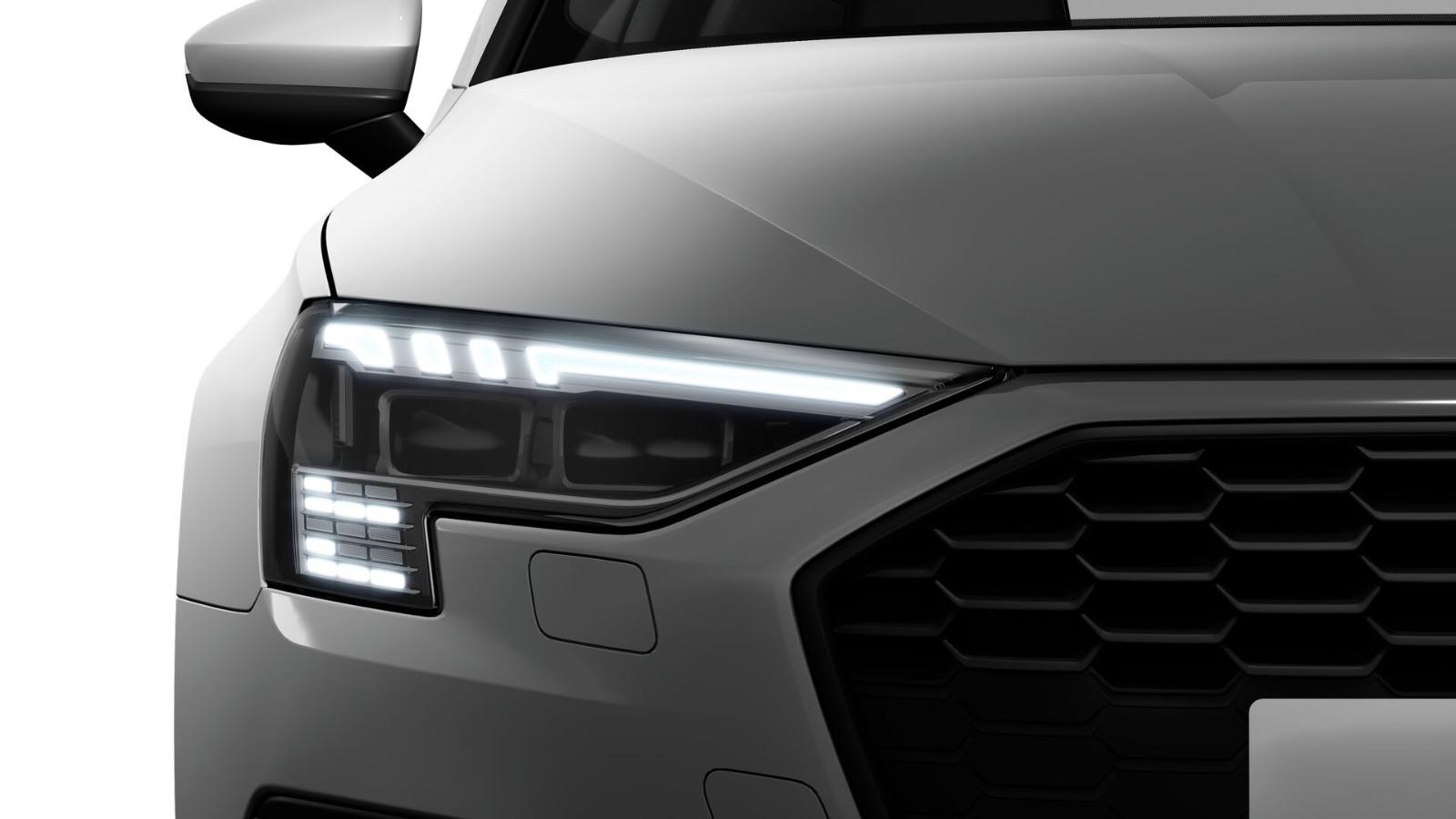 Audi A3 Sportback 35TFSI S-tr. PANO AHK FAHRSCHULE, миниатюра 2