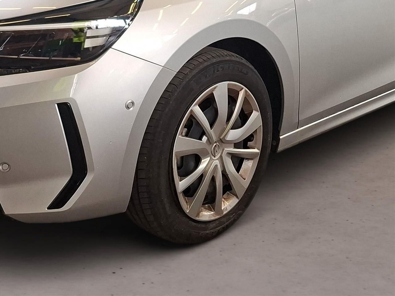 Fahrzeugabbildung Opel Corsa F 1.2 FACELIFT NAVI/LED/KAMERA/VIRTU./SHZ