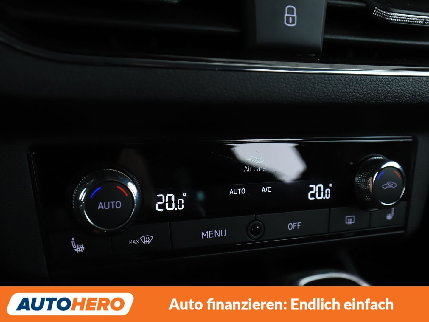 Skoda Kamiq 1.5 TSI ACT Monte Carlo Aut. NAVI LED ACC foto 23
