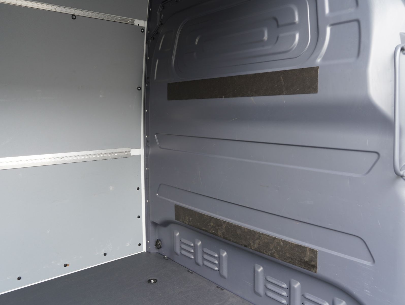 Fahrzeugabbildung Mercedes-Benz Sprinter III Kasten 311 CDI MAXI HOCH/LANG 4.325