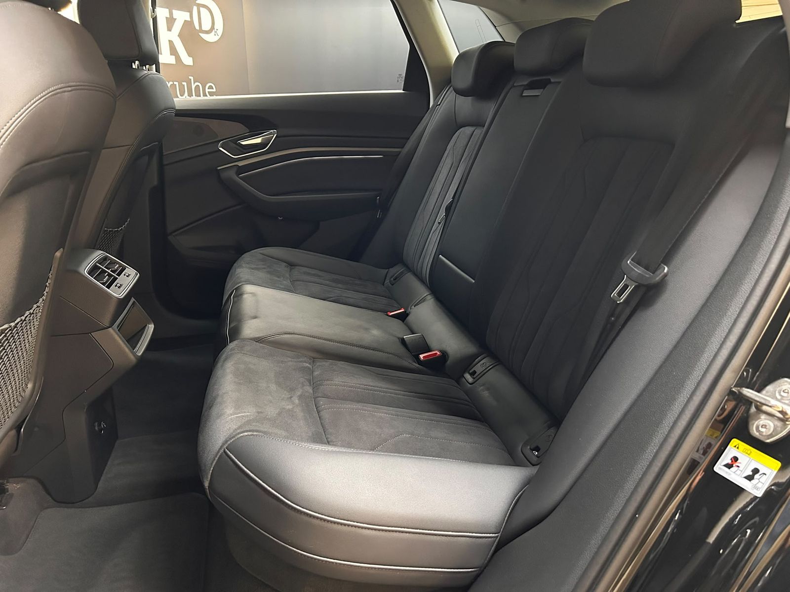 Fahrzeugabbildung Audi e-tron 50 Quatt ALCANTARA+NAVI+LED SHZ+ACC+APS+