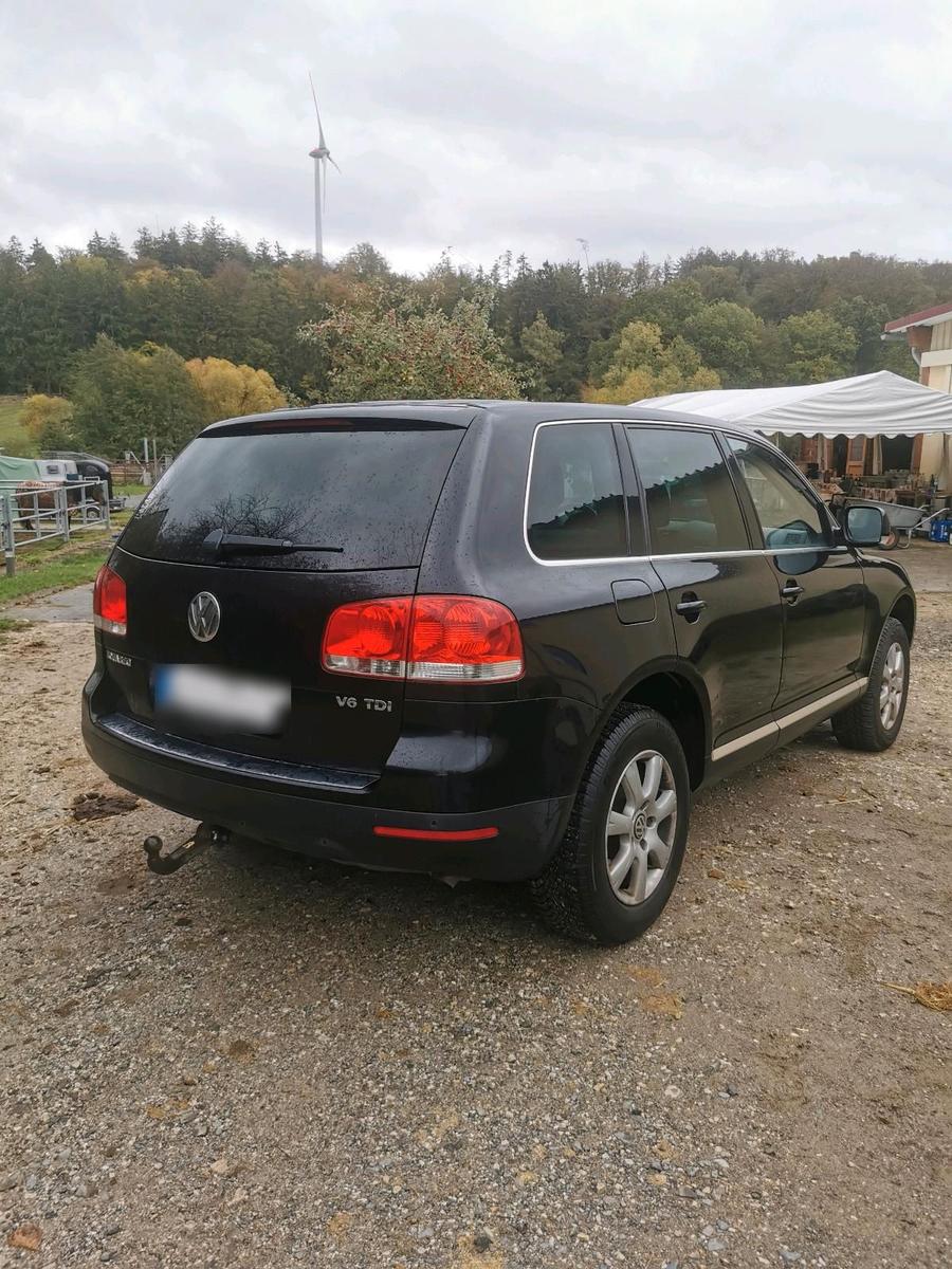Volkswagen Touareg 2005 — engine 280 HP (206kW)