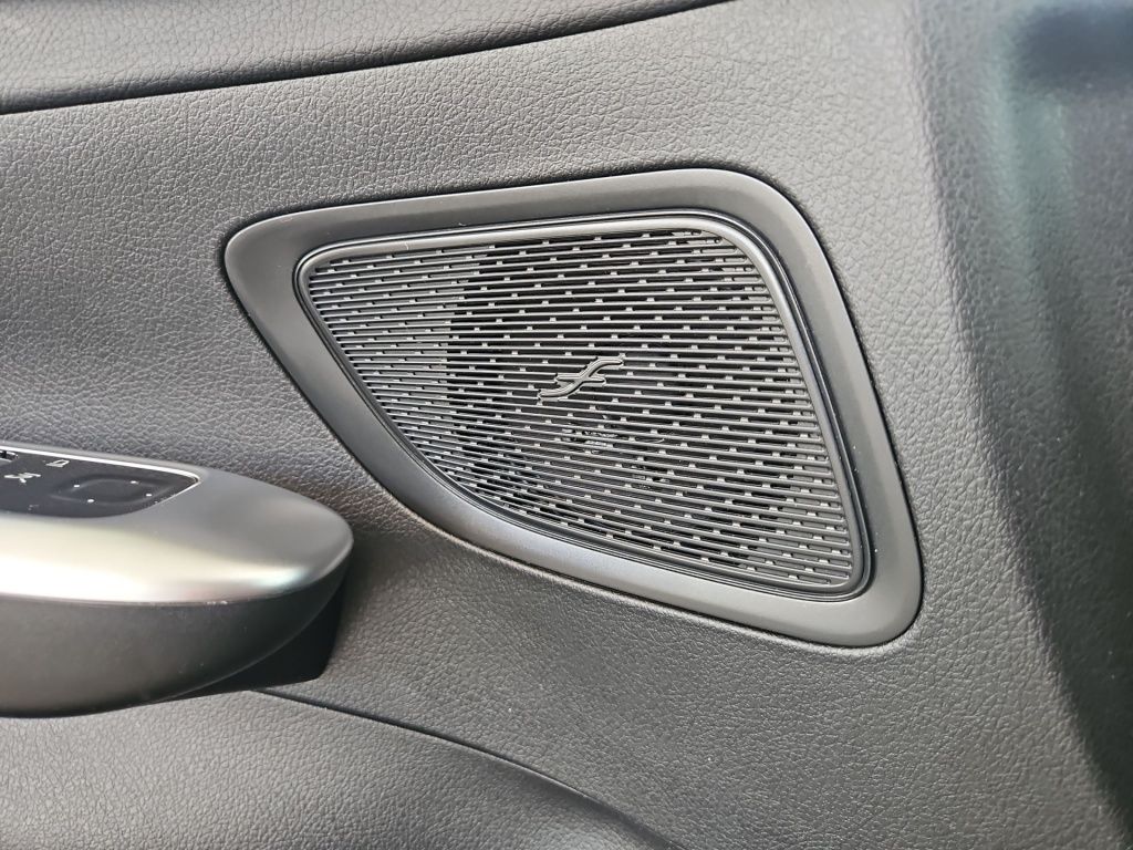 Fahrzeugabbildung Mercedes-Benz C 200 T Avantg. AHK Distronic+ LED KAM