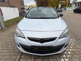 Opel Astra J GTC Innovation - Opel Astra mit Diesel-Antrieb: Sportwagen