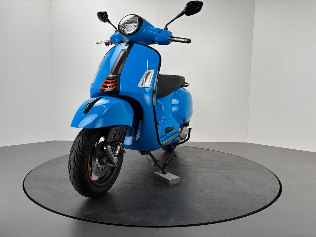 Fahrzeugabbildung Vespa GTS 125 SuperSport E5+ *NEUFAHRZEUG