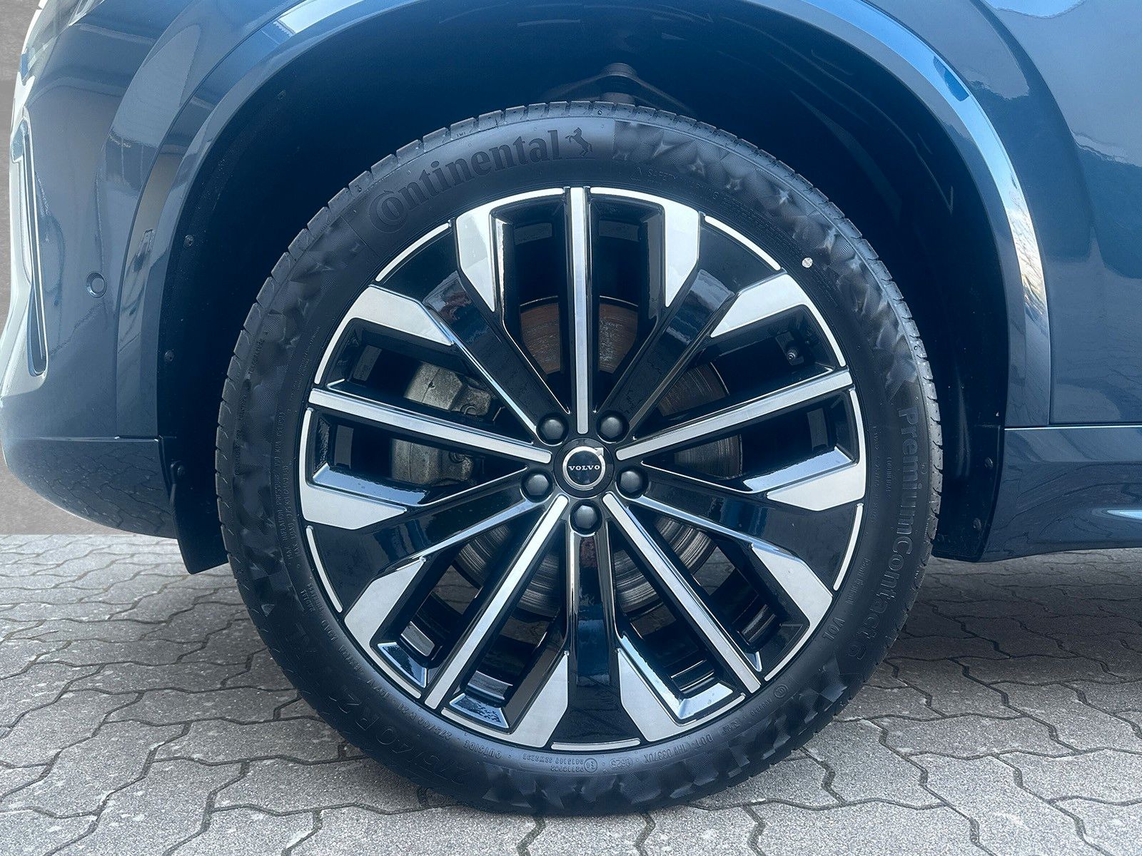 Volvo XC90 T8 AWD Ultra Dark 7-Sitzer ACC BLIS HUD SD foto 2