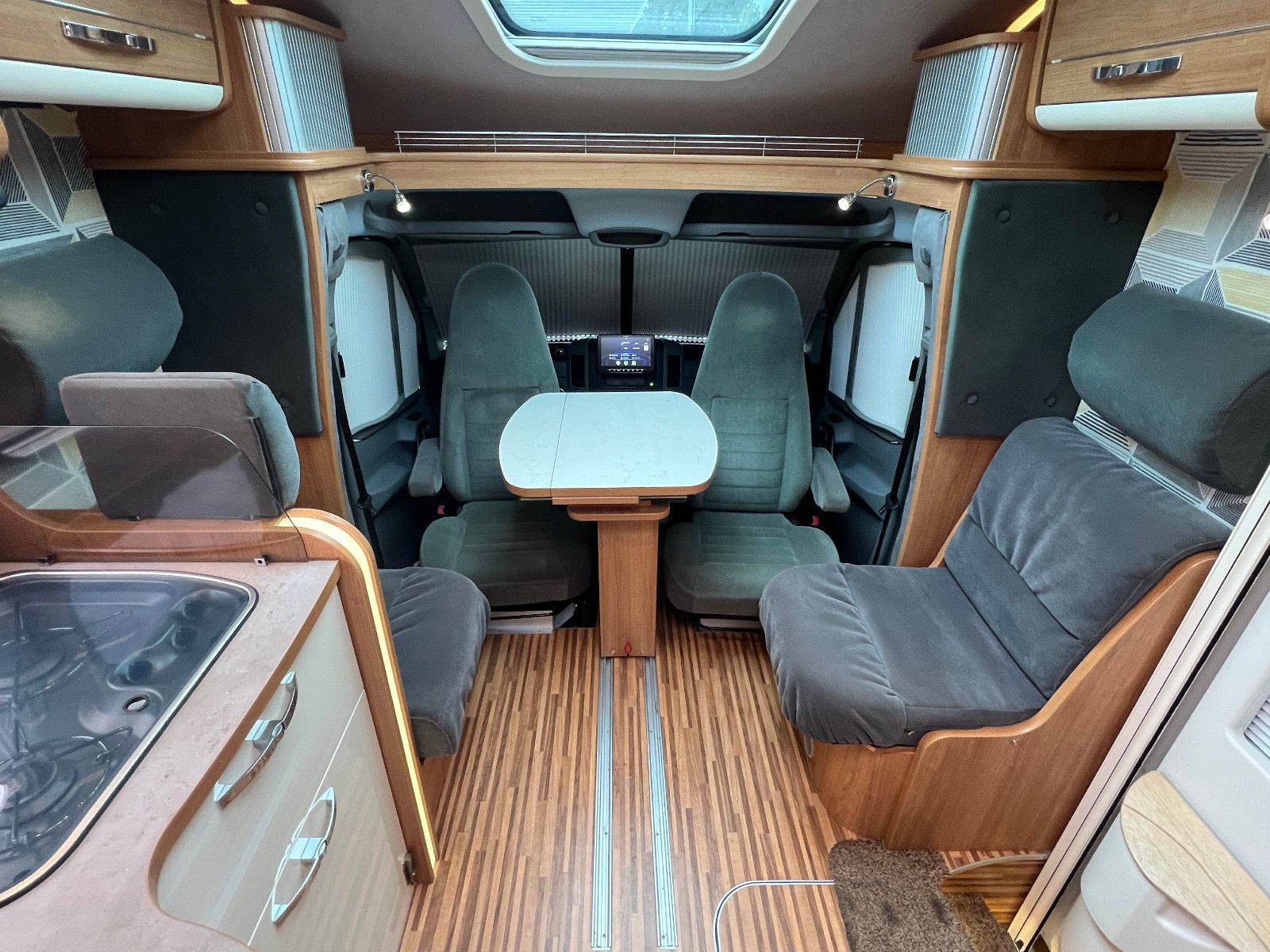 Fahrzeugabbildung Frankia T 6400 BD CompactClass MB Sprinter 316 CDI MAXI