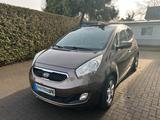 Kia Venga 1.6 CVVT FIFA WORLD CUP EDITION Autom.... - Kia Venga Gebrauchtwagen in Berlin