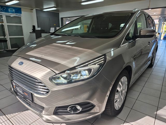 Ford S-Max Titanium*7-Sitze*Navi*Standzeizung*KeyFree