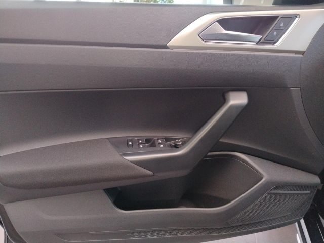 Taigo MOVE 1.0 TSI Klima Navi Rückfahrkamera