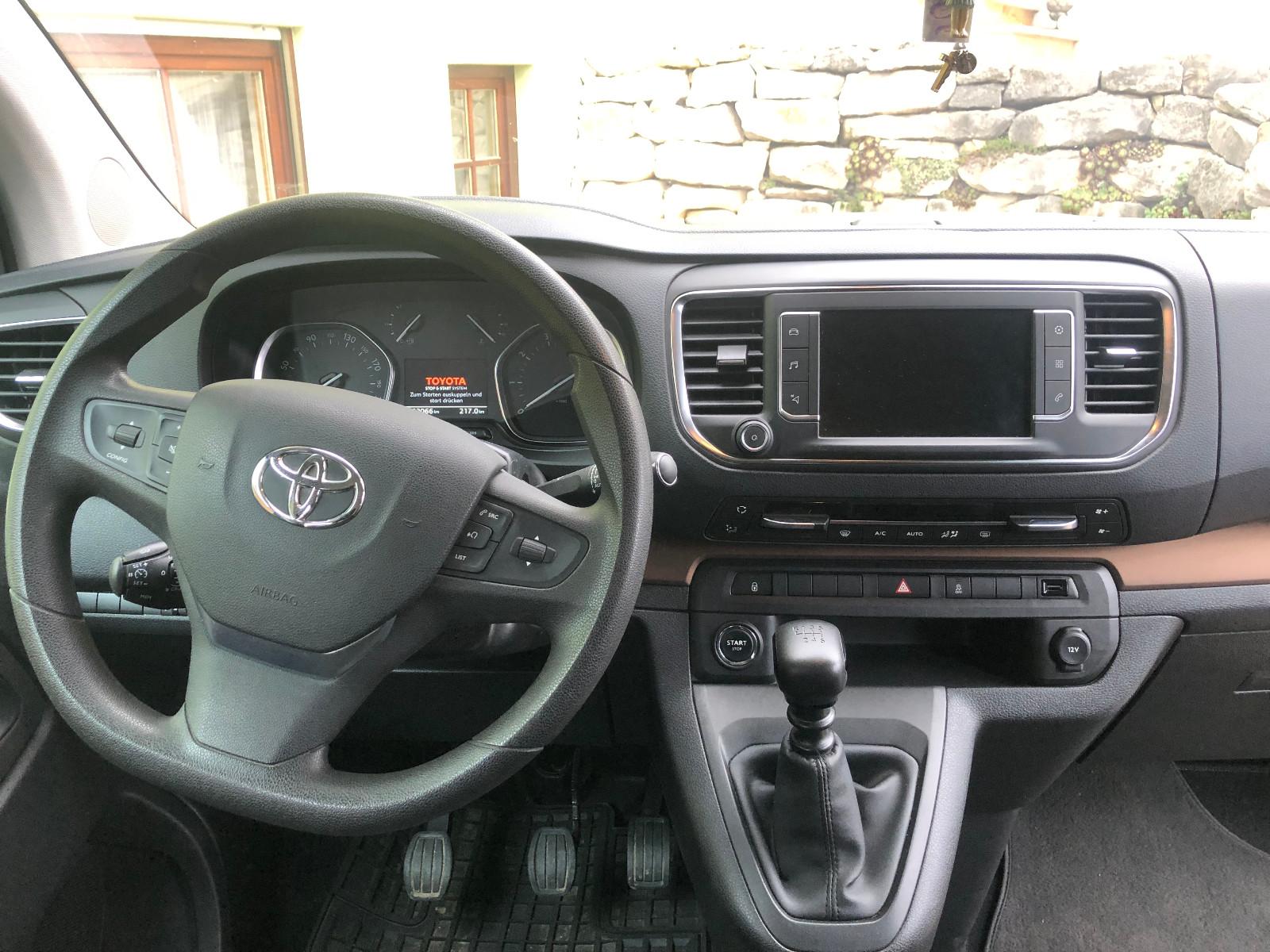 Toyota Proace (Verso) 2,0-l-D-4D 110kW L1 Family Family