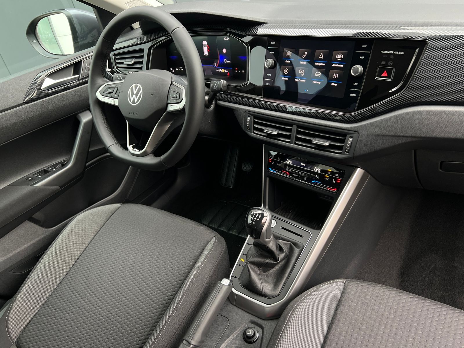 Fahrzeugabbildung Volkswagen Taigo Life 1.0 TSI *IQ.Light, Ready2Discover, Ka