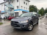 Mitsubishi Outlander Invite 4WD - gebrauchte Mitsubishi Outlander aus dem Jahr 2011