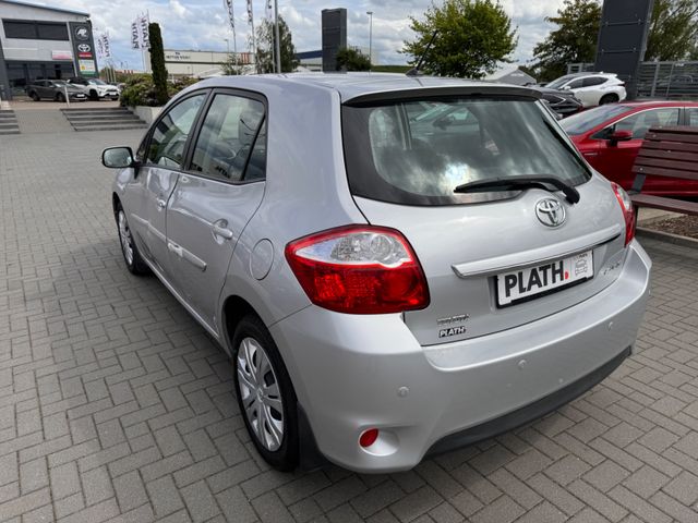 Toyota Auris  2.0 D-4D – SHZ – AHK