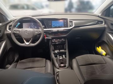Fotografie des Opel Grandland (X) Grandland 1.2 DI Automatik GS AHK Navi