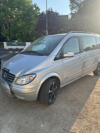 صورة 2 لـ 2004 Mercedes-BENZ VIANO