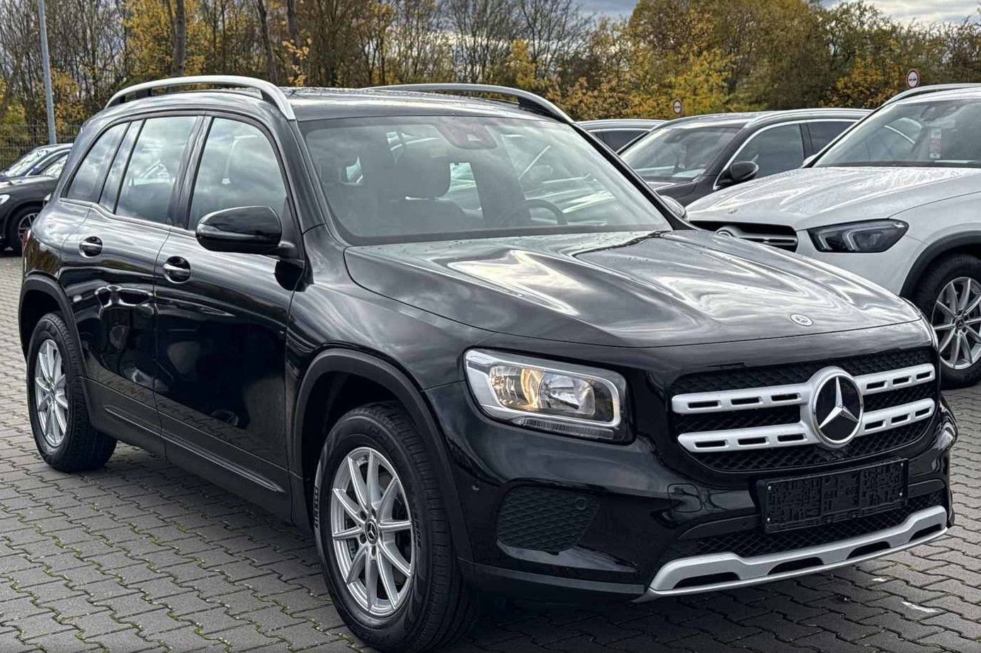 MERCEDES-BENZ GLB 180 d DCT - TOP ZUSTAND!