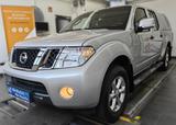 Nissan Navara Double Cab SE 4X4 2.5 dCi Diesel KAT - Nissan Navara: Cab Double
