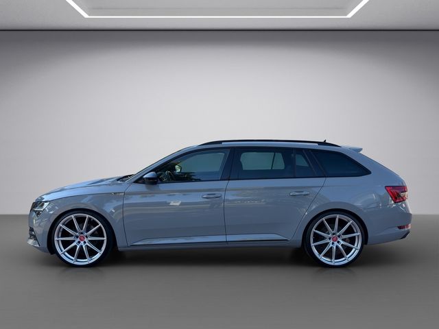 Superb Combi 2.0 TDI SportLine DSG MATRIX-LED