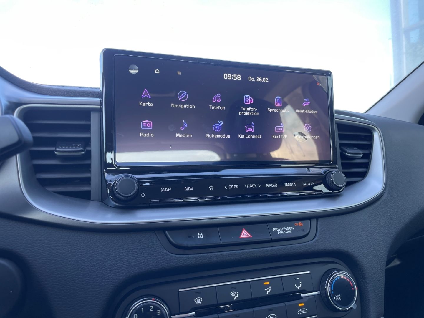 Fahrzeugabbildung Kia XCeed Core Navi Soundsystem LED Blendfreies Fern