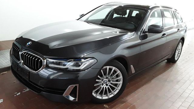 BMW 530d TOURING LUXURY LINE/LASER/ACC/HuD/PANO/KAM.