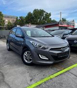 Hyundai i30 cw FIFA World Cup Edition - gebrauchte Hyundai i30 aus dem Jahr 2014