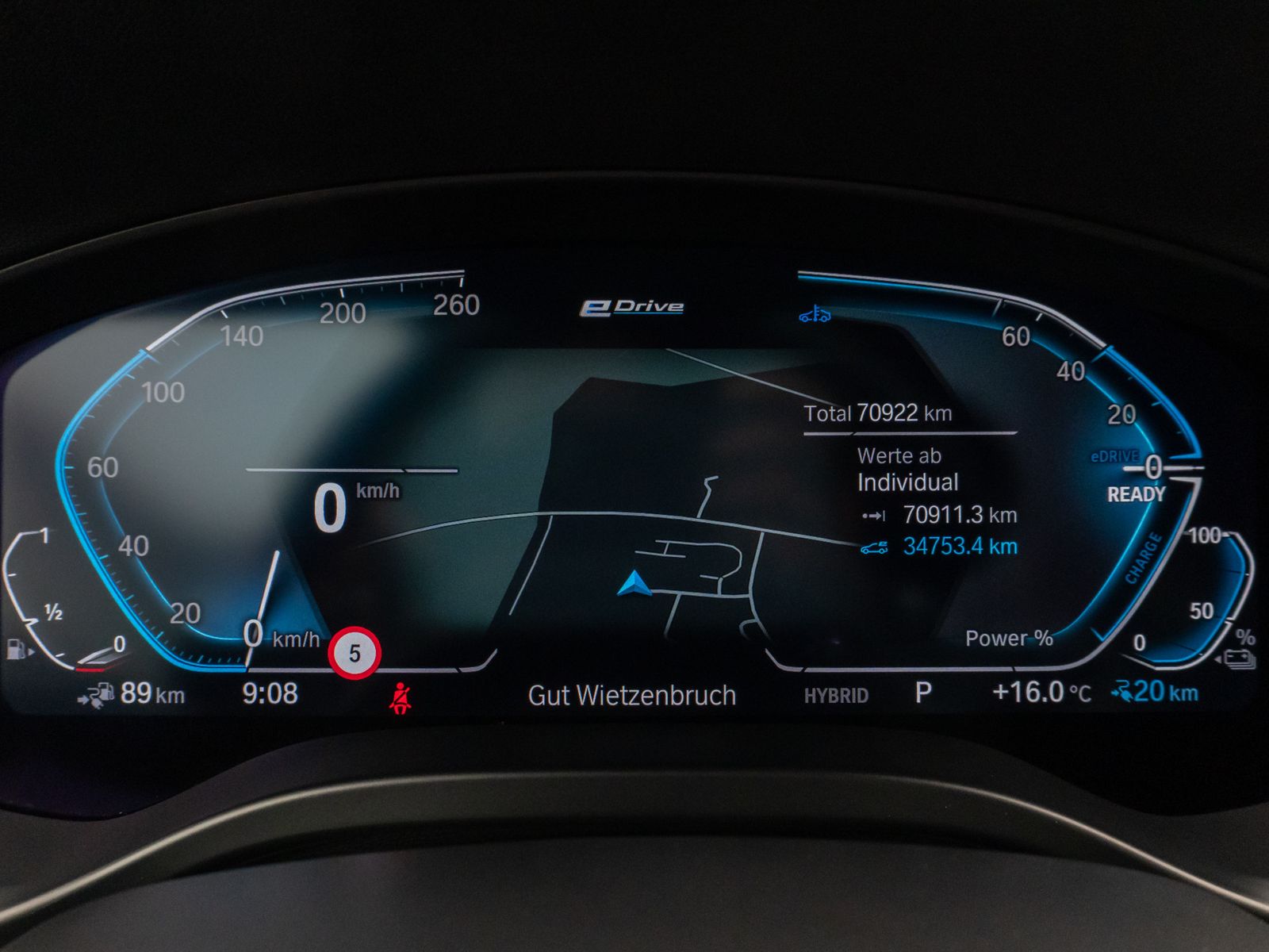 Fahrzeugabbildung BMW X3 xD30e Laser HUD DAB HiFi AHK Komfort 19Zoll