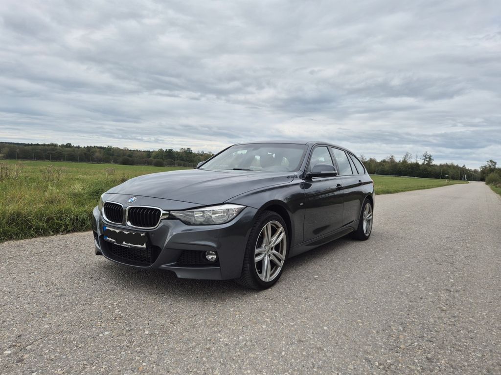 Image of BMW 320