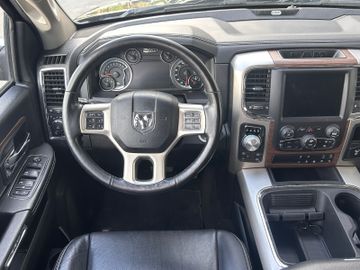 Dodge RAM - 8