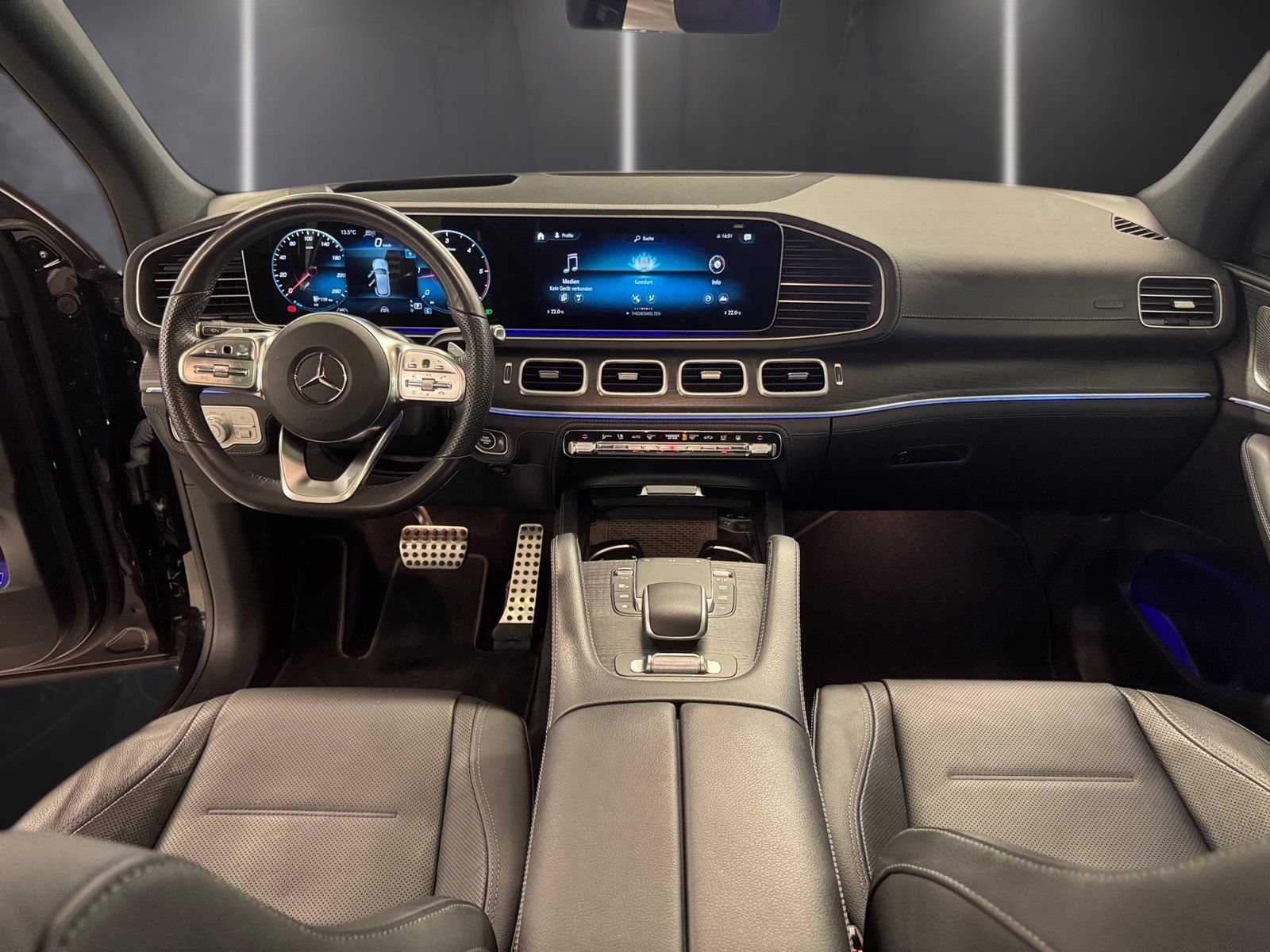 Fahrzeugabbildung Mercedes-Benz GLE 400 d 4M*AMG*Airmatic*Pano*360*AHK*Multibeam