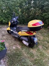 Yamaha X max--250 cm--01704684029 - YAMAHA GEBRAUCHT ROLLER