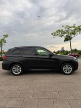 BMW X5 xDrive30d - - BMW X5 in Frankfurt (Main)