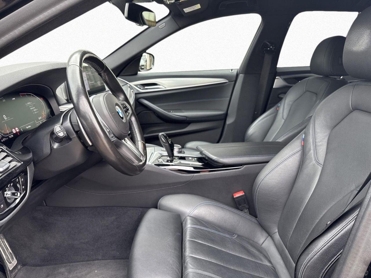 BMW 530dA xDr T M SPORT LivePro,AHK,StHzg,St+Go,Kam