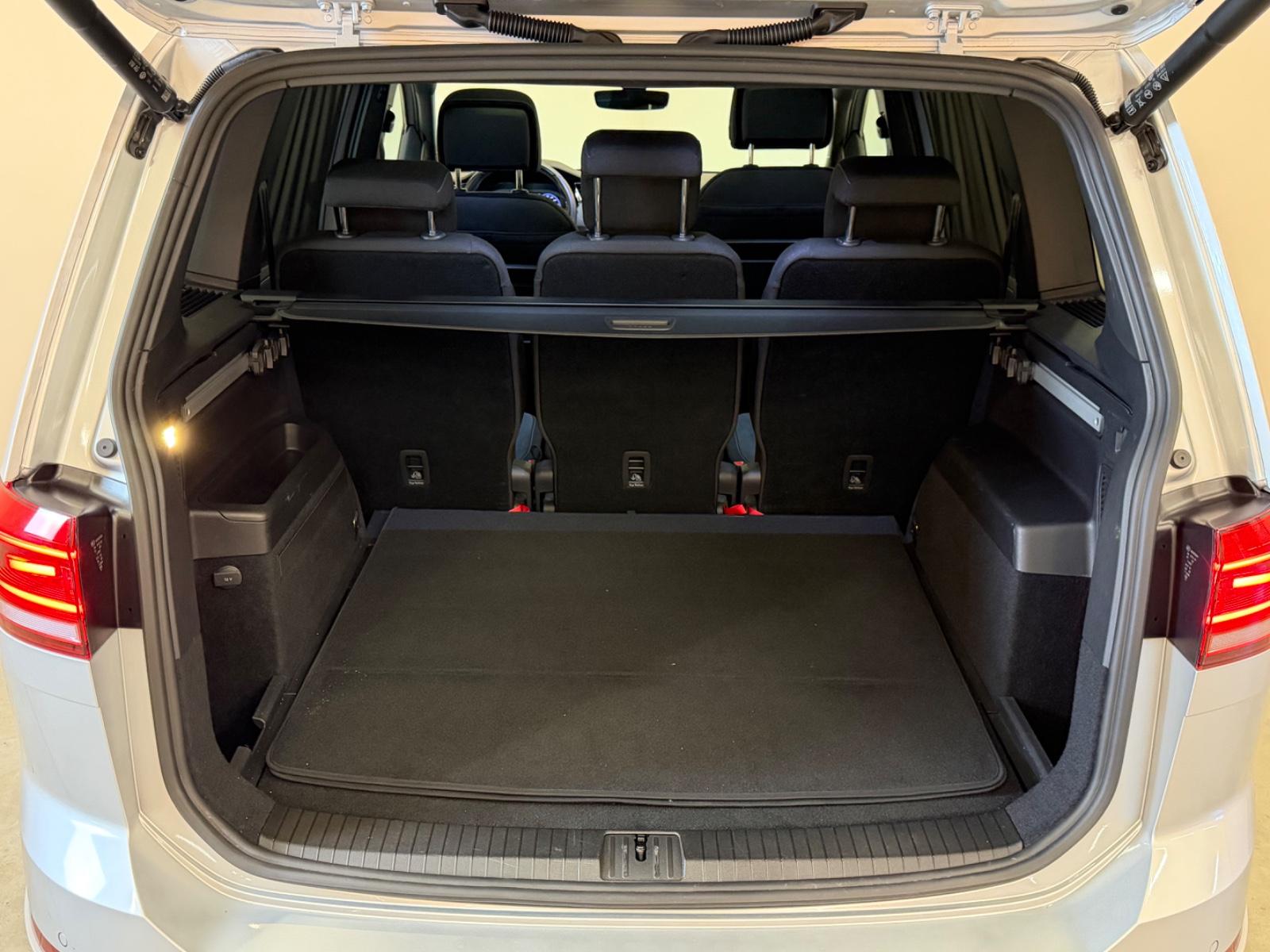 Volkswagen Touran 1.5TSI R-Line/LED/PANO/DYNAUDIO/R-KAM/SHZ, миниатюра 24