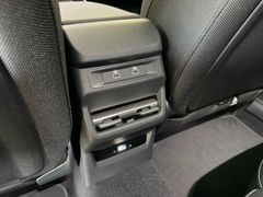 AUDI Q3 Sportback TDI S-Line/Pano/20 Zoll AUDI Q3 Sportback TDI S-Line/Pano/20 Zoll